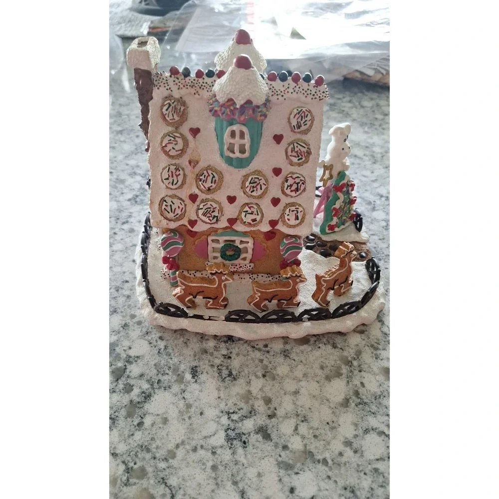 CHRISTMAS Pillsbury dough boy  CERAMIC LED LIGHTED VILLAGE House